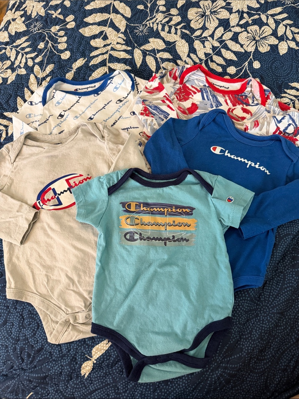 5 pc Lot Champion onesies Size 9M long sleeve